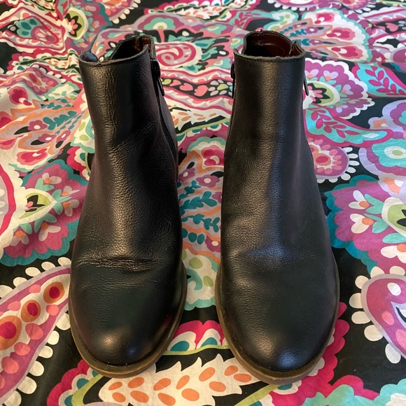 black bootie - Picture 2 of 4